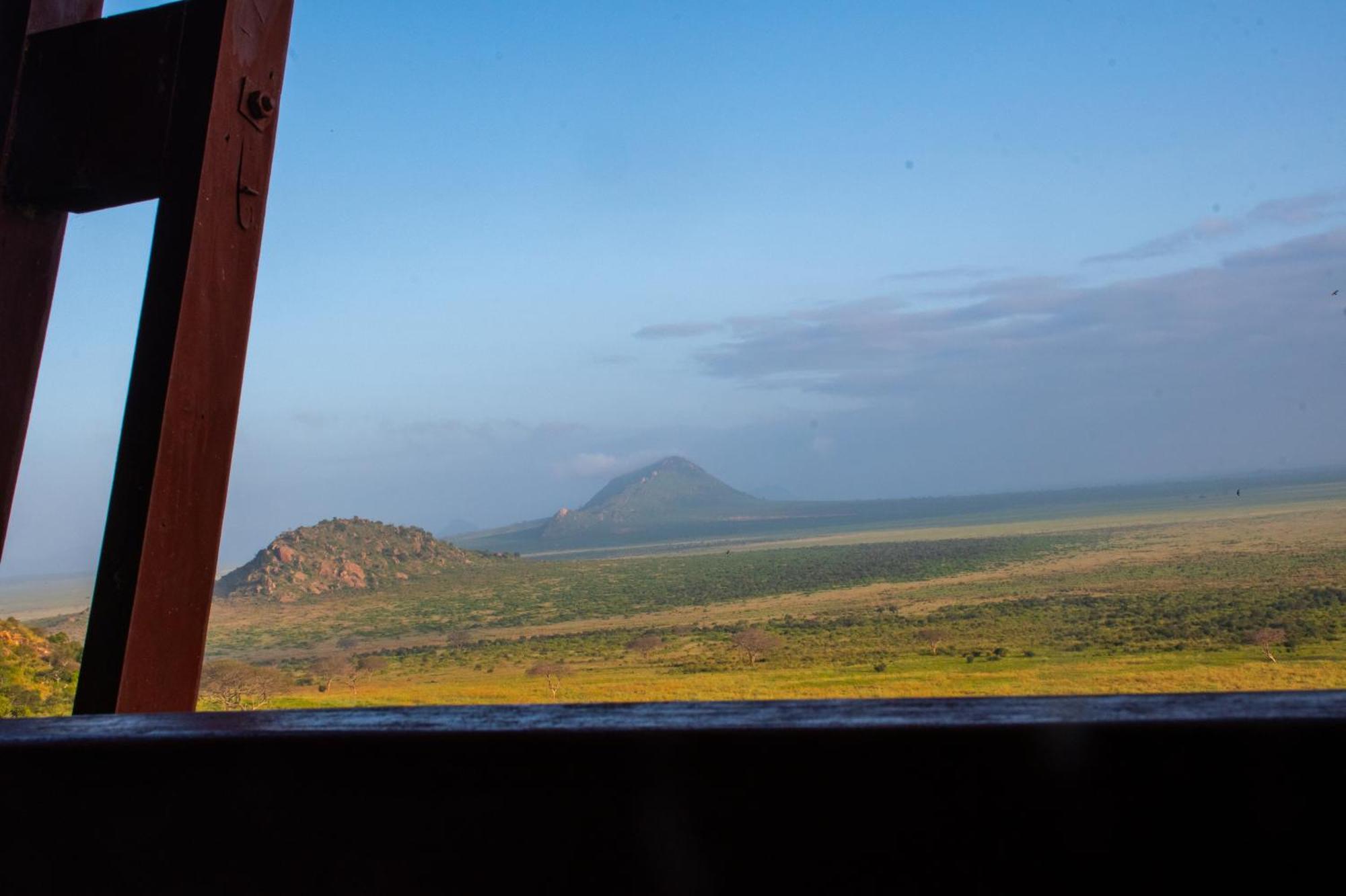 Voi Safari Lodge Экстерьер фото