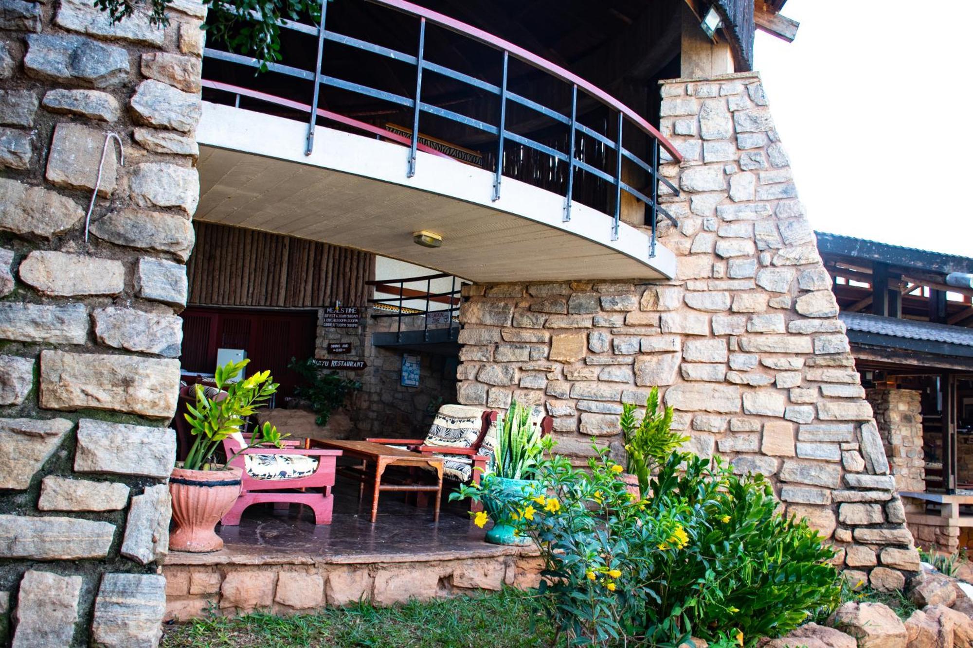 Voi Safari Lodge Экстерьер фото